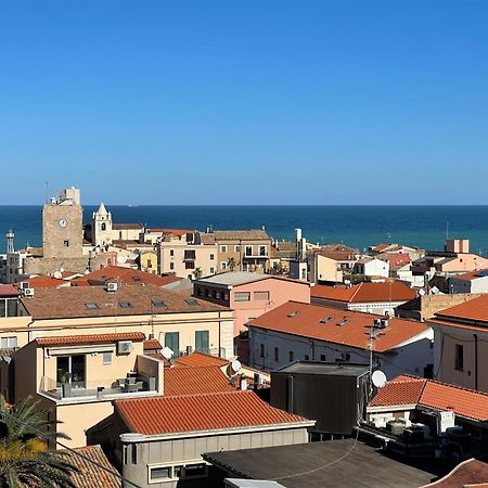 Il Rifugio Nel Cielo Apartment Termoli Exterior foto