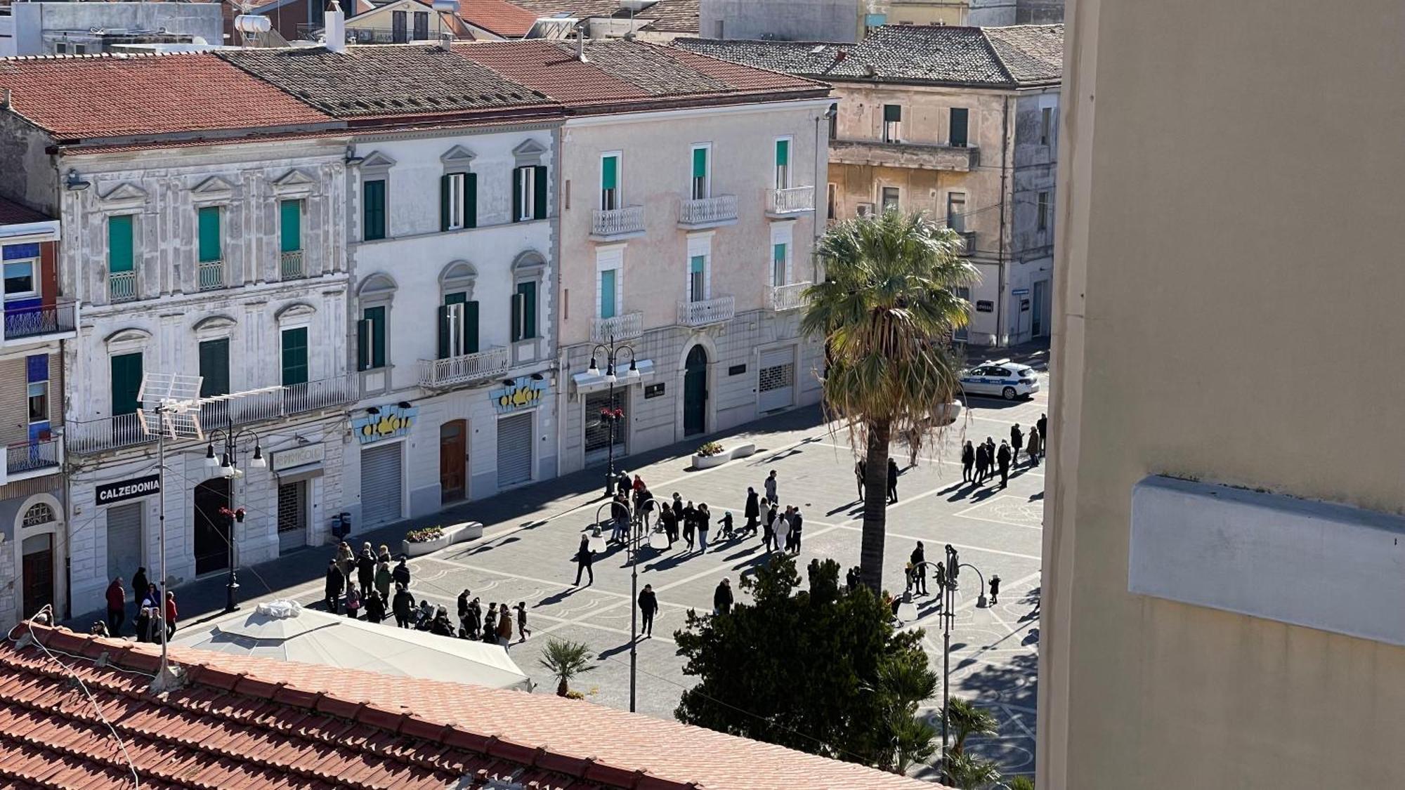 Il Rifugio Nel Cielo Apartment Termoli Exterior foto